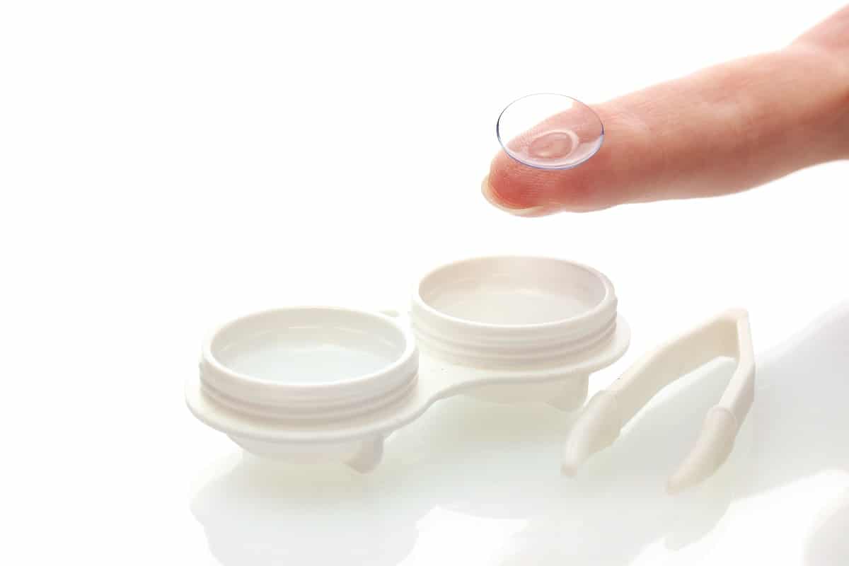 contact lense 2